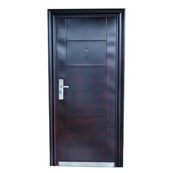 Входна метална врата Класик 90 х 200см, лява, навътре, с три панти