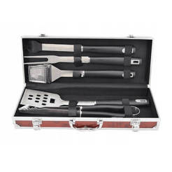 Set of barbecue utensils 5 pieces in an aluminum suitcase