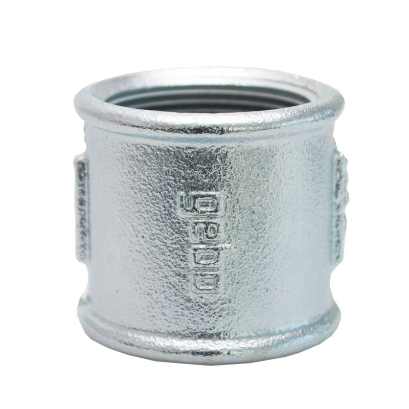 Galvanized socket 1 1/2" ⋆ MASTERHAUS