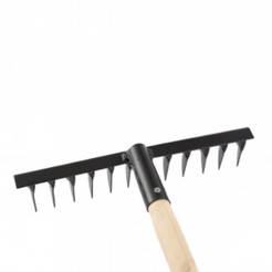 Garden rake 12 curved teeth, with wooden handle