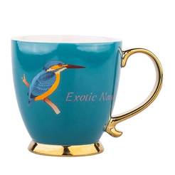 Чаша за топли напитки със златна дръжка и столче, порцеланова 430 мл, синя Exotic Nature декор В
