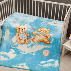 Children's blanket for bed 110x140cm Spain baby blue bear