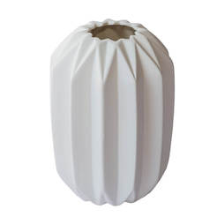 Ваза керамика 11х15см бяла