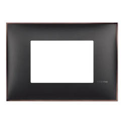 Рамка тройна черна с кант никел Classia Bticino италиански стандарт LEGRAND