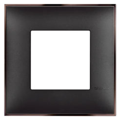 Рамка единична черна с никел НС Classia Bticino