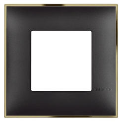 Одинарная рамка, черная с золотом, HC Classia Bticino LEGRAND