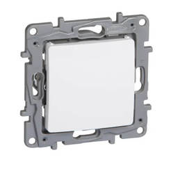 Празен модул бял Niloe бял LEGRAND