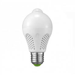 LED lamp with 360° motion sensor - 7W, E27, 4000K