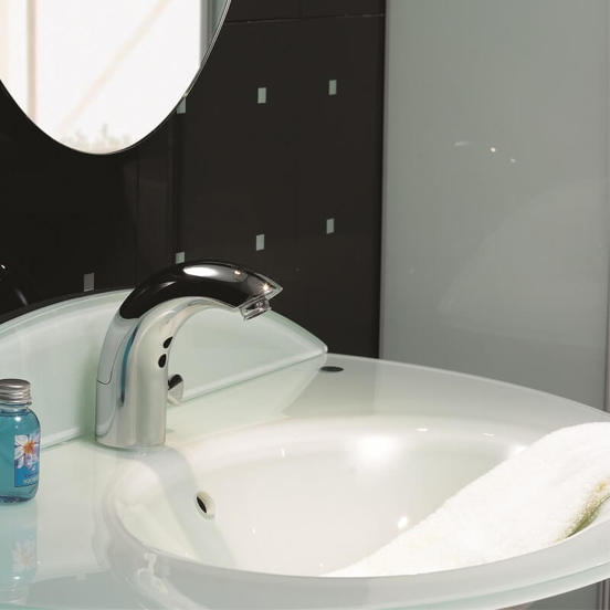 0102010340-1_552x552_pad_478b24840a