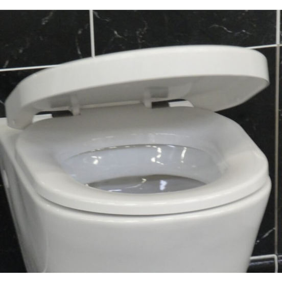 0103050057-sedalka-za-toaletna-chinija-connect-space-plavno-zatvarjane-bjala2_552x552_pad_478b24840a