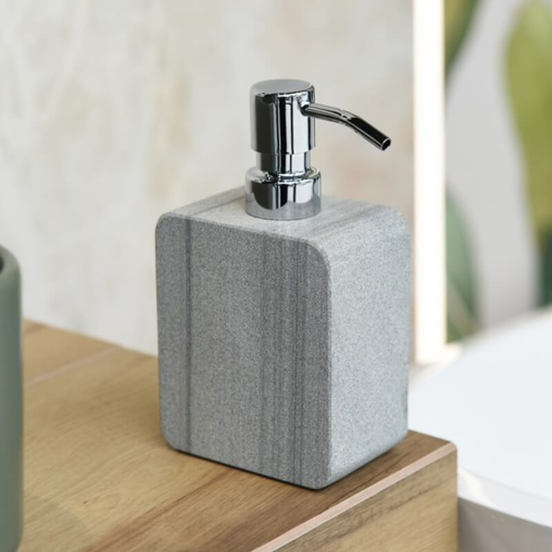 0106011962-1-nov-dozator-za-sapun-150ml-q-bath-10h17h7sm-siv-awd_552x552_pad_478b24840a