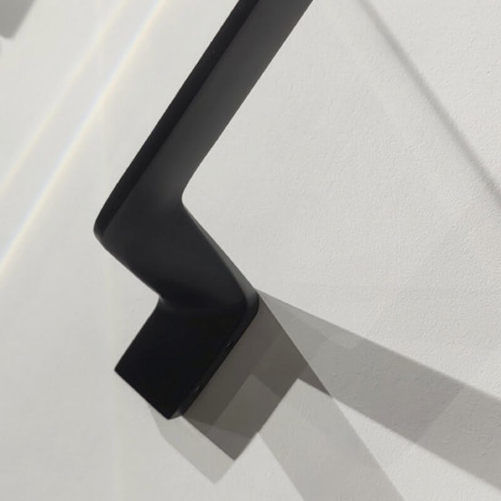 0106012013-3-dyrzhach-za-toaletna-hartija-brijana_552x552_pad_478b24840a