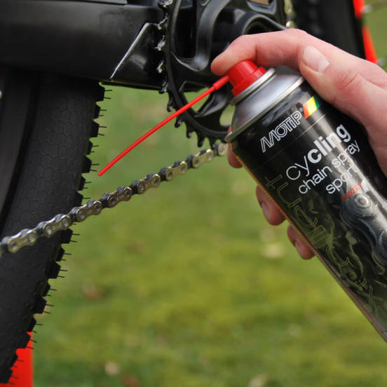 0201040738-1-sprej-za-verigi-na-velosipedi-400ml-chain-spray-ultra-motip_552x552_pad_478b24840a