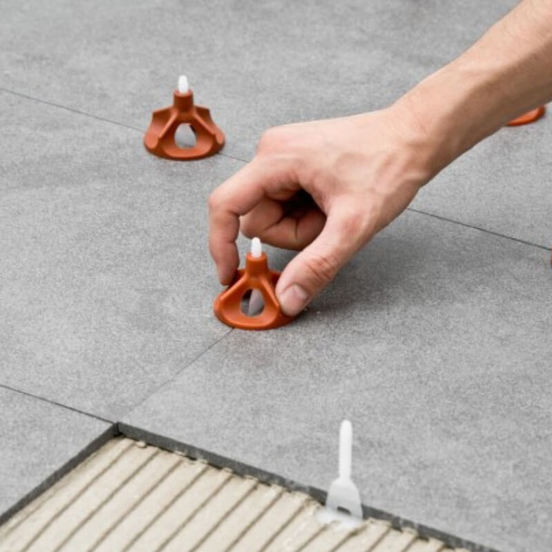 0307050105-3-vintov-fiksator-2mm-za-nivelacija-na-plochki-17880-borden_552x552_pad_478b24840a