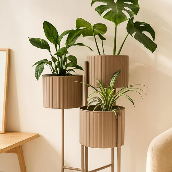 0502080276-2-cvetarnik-za-3-saksii-metal-cvjat-taupe-mat_552x552_pad_478b24840a