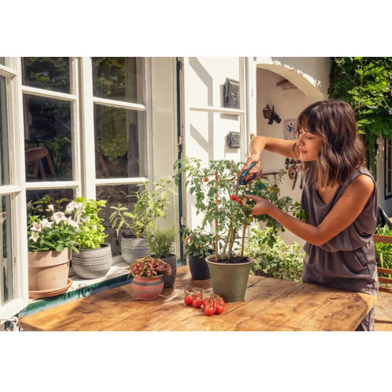 0504020175-gradinska-nozhica-za-precizno-rjazane-freshcut-gardena_552x552_pad_478b24840a