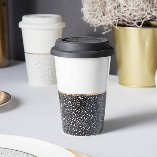 0602011096-1_552x552_pad_478b24840a