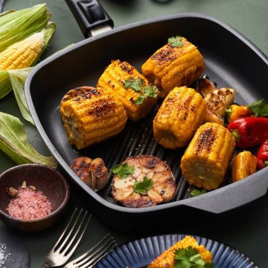 0602040424-2-gril-tigan_552x552_pad_478b24840a