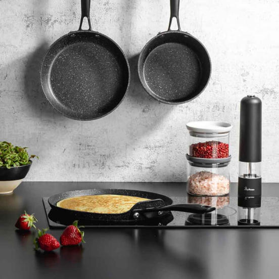 0602040517-4_552x552_pad_478b24840a