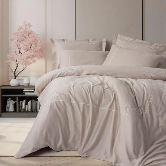 0604051957_552x552_pad_478b24840a