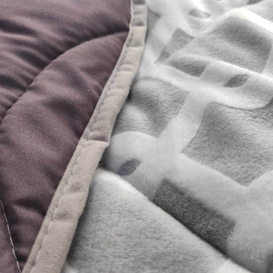 0604070704_552x552_pad_478b24840a