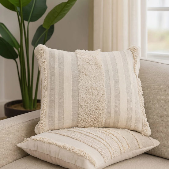 0604080247-2-dekorativna-vyzglavnica-45h45sm-bezh-a35850010-koopman_552x552_pad_478b24840a