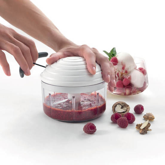 0606040947-6_552x552_pad_478b24840a