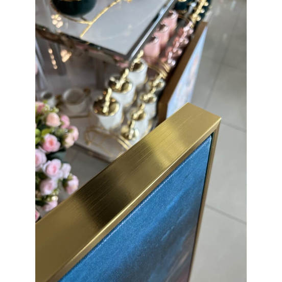 0607012039-2-kartina-s-ramka-60x90sm-krasotatata-na-belija-kon-331001_552x552_pad_478b24840a