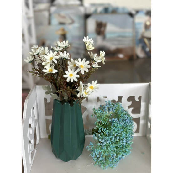 0607040546-3-vaza-keramika-20sm-orebrena-011329_552x552_pad_478b24840a