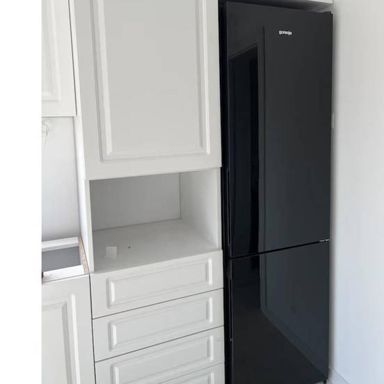 0701010367-2-hladilnik-s-frizer-23898l-cheren-no-frost-nrk620-eabg4-gorenje_552x552_pad_478b24840a