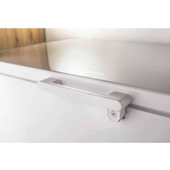 0701020043-2_552x552_pad_478b24840a