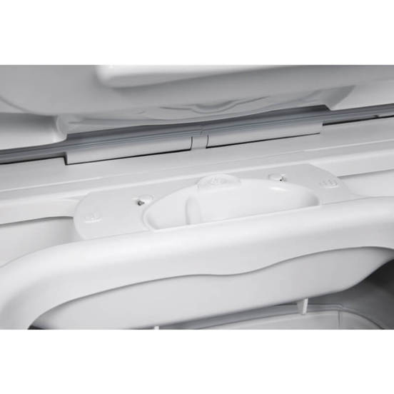 0701030209-1_552x552_pad_478b24840a