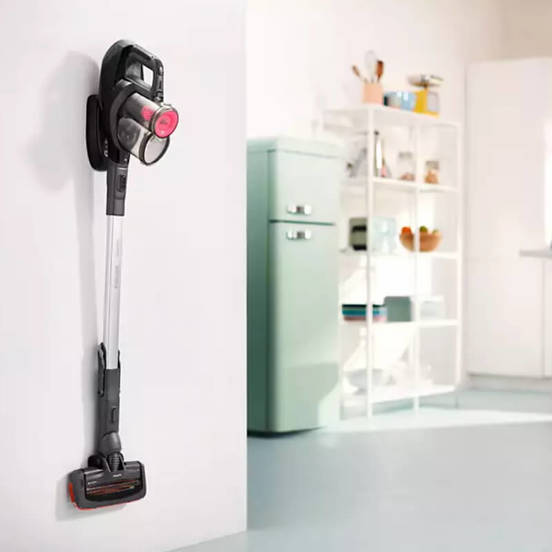 0705080340-bezkabelna-prahosmukachka-2v1-vertikalna-fc6722-01-speed-pro-s-nakrajnici-3_552x552_pad_478b24840a