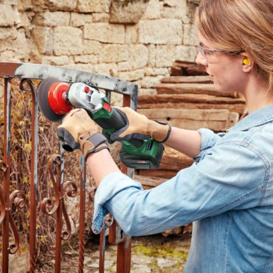 0801010185-4-ygloshlajf-akumulatoren-universal-grind-18-v-75-115mm-12-000obminbez-baterii-bosch_552x552_pad_478b24840a