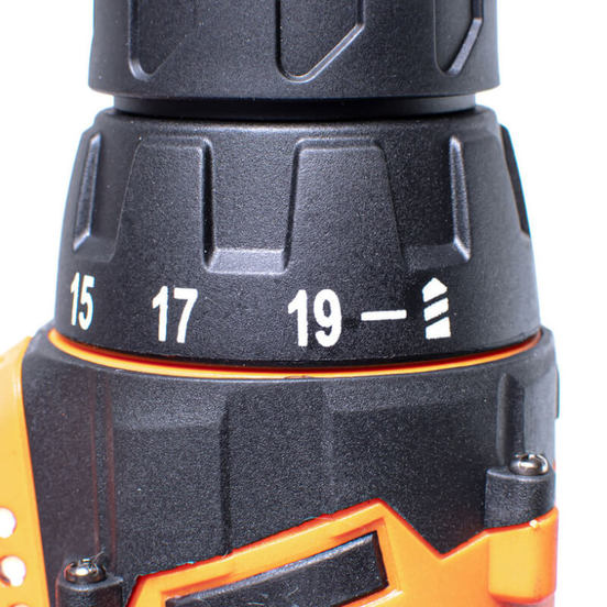 0802010153-6-akumulatoren-vintovert-10-8-v-1-3-ah-li-ion-18-nm-sys-zarjadno-dald1210_552x552_pad_478b24840a