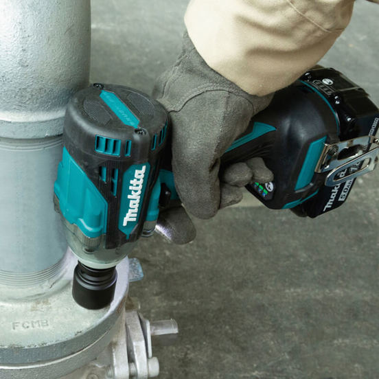 0802010346-4-gajkovert-bezchetkov-18-v-12-dtw301-z-330-nm-bez-baterijazarjadno-makita_552x552_pad_478b24840a