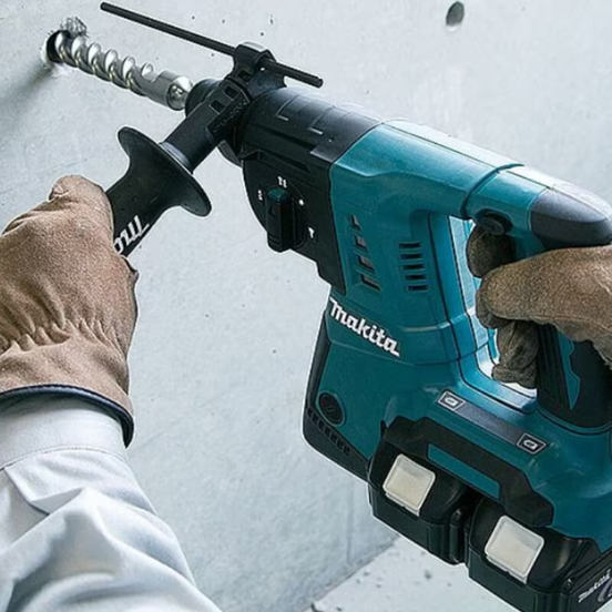0802030109-3-perforator-bezchetkov-sds-plus-dhr263-z-18-v-2-5-j-bez-baterija-i-zarjadno-makita_552x552_pad_478b24840a