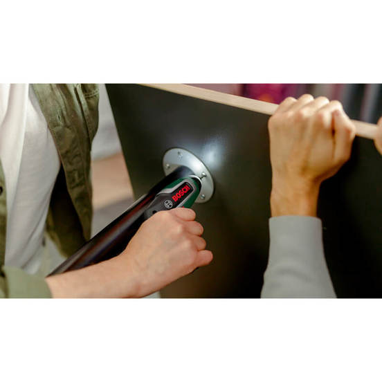 0802040016-18-otvertka-akumulatorna-3-6-v-ixo-7-bosch_552x552_pad_478b24840a