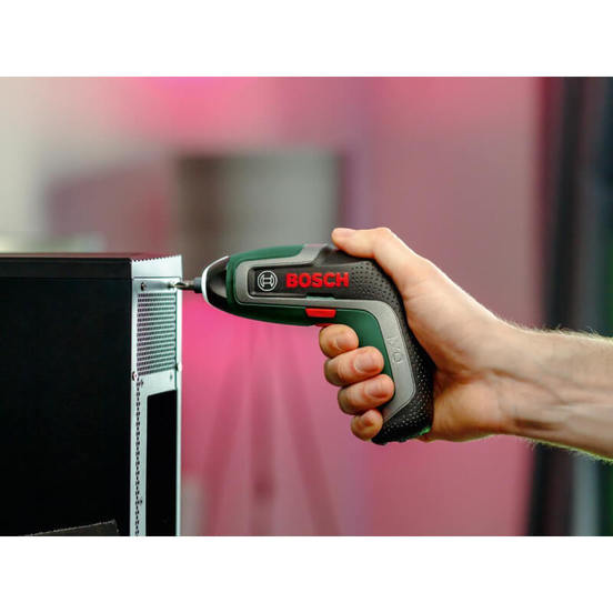 0802040016-8-otvertka-akumulatorna-3-6-v-ixo-7-bosch_552x552_pad_478b24840a