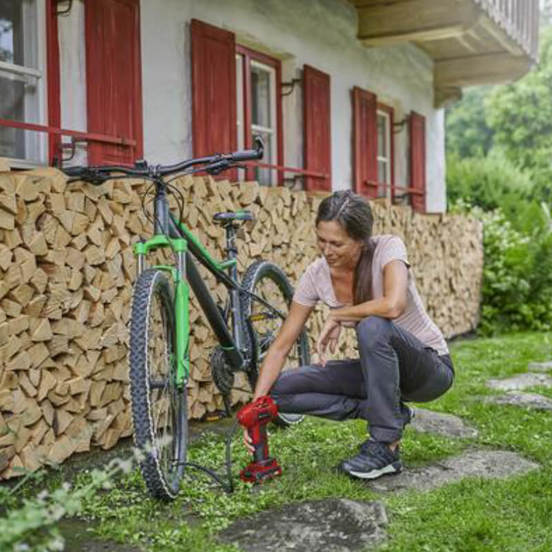 0803010046-3-kompresor-akumulatoren-18-v-avtomatichen-11bar-ce-cc18-li-bez-baterija_552x552_pad_478b24840a