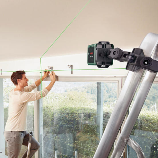 0805020456-5-lazeren-nivelir-zelen-lych-krystosani-linii-quigo-green-bosch_552x552_pad_478b24840a