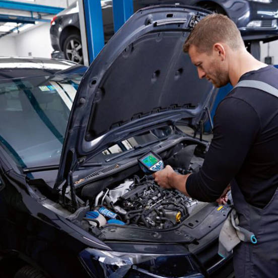 0805020463-6-termokamera-12-v-gtc-600-c-20-c-do-600-cbaterija-i-zarjadno-bosch_552x552_pad_478b24840a