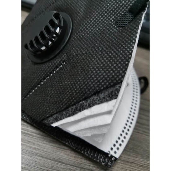 0808010291-protivoprahova-maska-s-klapa-vertikalno-sgyvaema-kn95-cherna2_552x552_pad_478b24840a