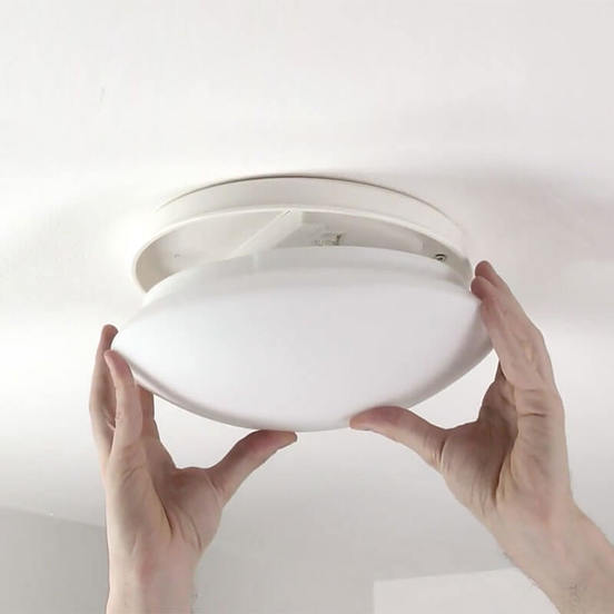 0901030378-lampa-sys-senzor-60-w-44-ip-steinel-1_552x552_pad_478b24840a