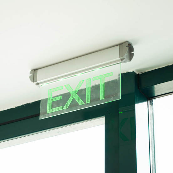 0901080010-1_552x552_pad_478b24840a