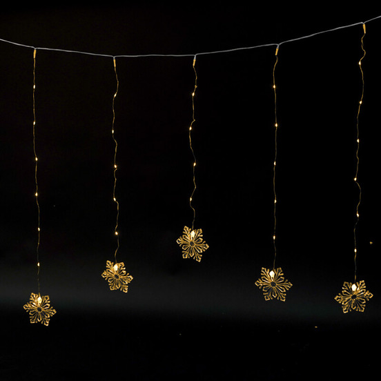 0903060212-1-nov-led-sveteshta-zavesa-snezhinki-47-led-0-76-w-ip20-1-20h0-80m-za-3x-aa-1-5-v-722-am0013123-lightex_552x552_pad_478b24840a