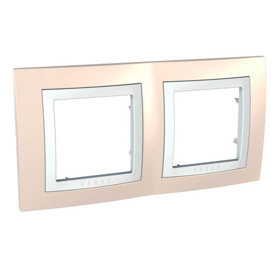 0904010162-1_552x552_pad_478b24840a