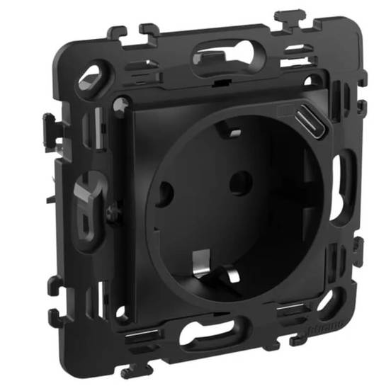 0904011363-1-mehanizym-kontakt-edinichen-16-a-usb-1-5-a-7-5-w-classia-bticino-cheren-bez-ramka-legrand_552x552_pad_478b24840a