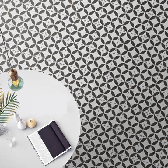 1002030646-nov_552x552_pad_478b24840a