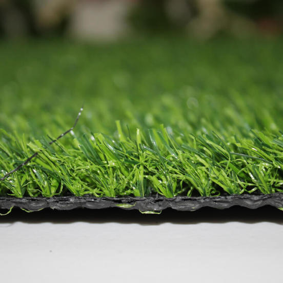 1004040013-2-izkustvena-treva-3-cvjata-2m-shirina-20mm-visochina-gystota-16-000m2_552x552_pad_478b24840a